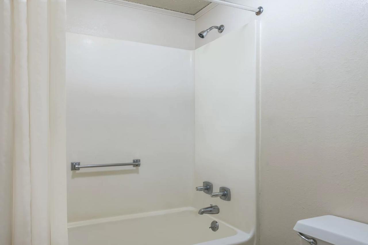Knights Inn Columbus/Franklinton Ngoại thất bức ảnh